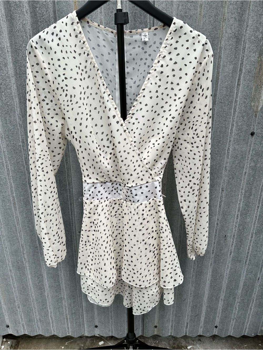 Classic Fashion Spotted Long Sleeve Ruffle Romper Size M